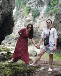 7 Potret Manis Tissa Biani dan Dul Jaelani Liburan ke Bali, Udah Berani Gandengan - Pelukan