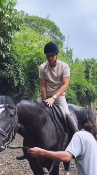 7 Potret Maxime Bouttier Jajal Berkuda, Akui Merasa Sulit - Beda Jauh dari Ekspektasi