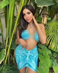 7 Potret Millen Cyrus Tampil Beda dengan Rambut Pirang, Bule Banget Bikin Pangling - Dikira Nia Ramadhani