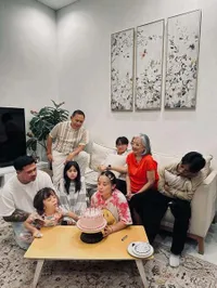 7 Potret Momen Ultah Joanna Alexandra Dirayakan Sederhana Bareng Keluarga dan Calon Suami