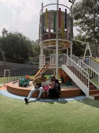 7 Potret Momen Zaskia Sungkar Quality Time bareng Suami dan Anak, Penuh Kehangatan