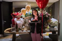 7 Potret Nagita Slavina Ulang Tahun Tanpa Raffi Ahmad, Banjir Doa Baik & Dirayakan Seru Bareng Para Sahabatnya