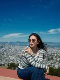 7 Potret Natasha Wilona Liburan di California, Tampil Menawan dengan Gaya Kasual