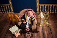 7 Potret Newborn Photoshoot Baby Ali Anak Vebby Palwinta, Gemes Banget Didandani Pakai Kostum Aladdin