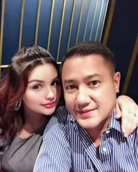 7 Potret Nourah Sheivirah, Ibu Tiri Teuku Rassya Yang Super Modis