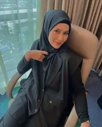 7 Potret Paula Verhoeven Cantik Bergaya Ibu Kantoran, Ungkap Pesan Menyentuh untuk Kiano & Kenzo