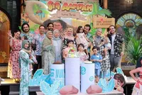 7 Potret Penampilan Siti Nurhaliza di Ulang Tahun Aafiyah, Babybump Makin Besar - Semangat Jadi MC