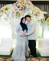 7 Potret Pengajian 4 Bulan Kehamilan Aurel Hermansyah, Digelar Meriah Bernuansa Timur-Tengah - Keakraban KD dan Anang Jadi Sorotan