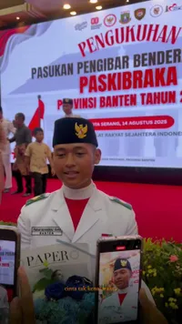 7 Potret Pengukuhan Anak Denny Cagur Jadi Paskibra Banten, Bangga Shanty Denny Nangis Haru