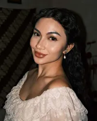 7 Potret Perayaan Ultah Ariel Tatum yang Ke-29, Ucapkan Terima Kasih Pada Orang Tersayang