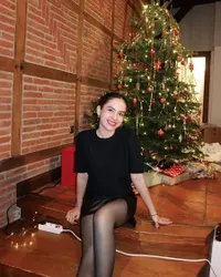 7 Potret Perjalanan Cinta Steffi Zamora dan Nino Fernandez, Kini Umumkan Hamil