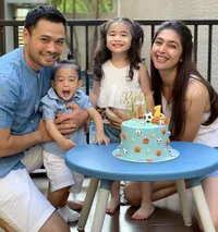 7 Potret Raqeema Anak Nabila Syakieb yang Makin Cantik dan Mirip Ibunya, Suka Berkuda Juga