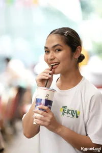 7 Potret Regina Poetiray Rayakan Ultah ke-26 dengan Gelar Mini Turnamen Tennis, Tekila Jadi Ajang Seru-seruan