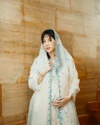 7 Potret Tasyakuran 4 Bulan Kehamilan Adinda Thomas, Berlangsung Khidmat