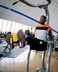 7 Potret Terbaru Will Smith Yang Bakal Luncurkan Series 'THE BEST SHAPE OF MY LIFE' Di Kanal Youtubenya
