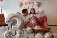 7 Potret Ulang Tahun Guzel Putri Ali Syakieb, Tampil Cantik Bak Princess Bergaun Pink - Makin Menggemaskan di Usia 3 Tahun