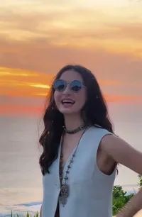 7 Potret Ulang Tahun Raline Shah yang Meriah Dirayakan di Bali, Usia 40 Tetap Cantik Paripurna