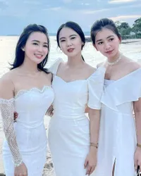 7 Potret Wika Salim Saat Kondangan, Pamer Body Goals dalam Balutan Mini Dress - Tampak Bahagia Tapi di Hati Menangis