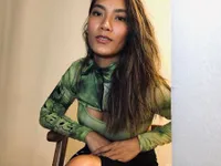 7 Seleb Tanah Air yang Tampil Menawan Dengan Kulit Eksotis, Siapa Saja?