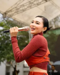 8 Fakta Wika Salim yang Jarang Diketahui Orang, Lahir dari Keluarga Musisi - Ikut Ajang Pencarian Bakat Dangdut