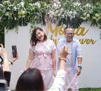 8 Foto Baby Shower Mona Ratuliu, Jadi Momen Tepat Untuk Ungkap Jenis Kelamin Si Kecil