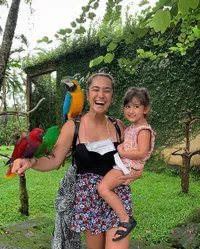 8 Foto Carleteana, Anak Alexandra Gottardo yang Jarang Tersorot & Nggak Kalah Cantik dari Ibunya