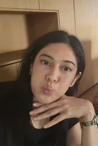 8 Foto Dian Sastro Tanpa Makeup, Hampir Gak Ada Keriput dan Selalu Cantik Paripurna