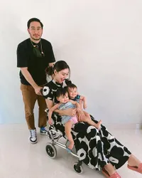 8 Foto Lucu Bayi Kembar Syahnaz Sadiqah dan Jeje Govinda yang Bikin Gemas Netizen