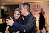 8 Foto Sunan Kalijaga Bareng Salmafina Sunan, Tepis Isu Tak Akur Karena Pindah Agama
