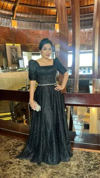 8 Foto Titi Kamal di Private Party Pernikahan Adiania Wirasty, Ditemani Christian Sugiono dan Didoakan Till Jannah