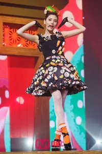 8 Kostum K-Pop Yang Bikin Penggemar Geleng-Geleng Kepala
