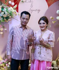 8 Momen Kiki Amalia Bareng Calon Suami yang Baru Melamarnya, Ternyata Sudah Ngefans Sejak Lama!