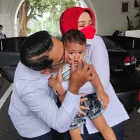8 Momen Manis Ridwan Kamil dan Arkana Anak Angkatnya, Jadi Penghibur di Kala Kesedihan Kehilangan Eril