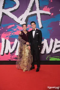 8 Pasangan Romantis di Red Carpet FFI 2022, dari Maudy Ayunda dan Jesse Choi Hingga Menteri Nadiem Makarim & Istri