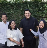 8 Penggalan Lirik Lagu Tulus Yang Cocok Jadi Caption Instagram