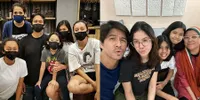 Jadi yang Paling Ganteng! 8 Potret Adu Gaya Tora Sudiro dan Ariyo Wahab