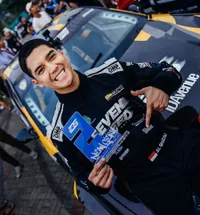 8 Potret Al Ghazali Naik Podium Menang Balapan, Paket Lengkap Ganteng Berprestasi