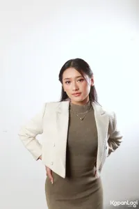 8 Potret Amanda Caesa yang Ceritakan Baru Sadar Sudah Terkenal karena Ini, Parto Patrio Sampai Jadi 'Fotografer'
