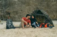 8 Potret Ammar Zoni dan Irish Bella Berpetualang Bareng, Romantis dengan Saling Memandang dan Bikin Baper