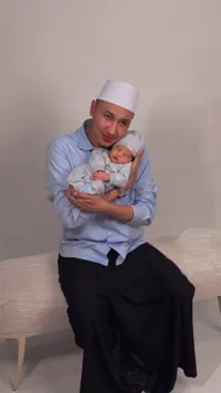 8 Potret Anak Ketiga Kartika Putri Saat Lahir, Akhirnya Perlihatkan Wajahnya Setelah 2 Bulan