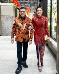 8 Potret Anang & Ashanty Kondangan Bareng Keluarga Besar, Ameena & Azura Gemas Banget - Bumil Aaliyah Massaid Juga Hadir