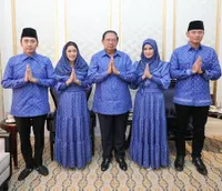 8 Potret Annisa Pohan Saat Buka Bersama dengan Anggota Partai, Tampil Kenakan Hijab Bikin Pangling