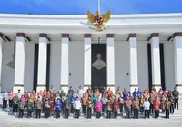 8 Potret Annisa Yudhoyono Kunjungan Kerja di IKN, Menanam Pohon Hingga Melepas Benih Ikan