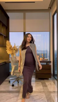 8 Potret Apartemen Mewah Jessica Mila yang Ditempati Bareng Suami, Bumil Cantik Bersih-Bersih Sendiri