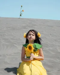 8 Potret Cantik Gempi Jadi Model Video Klip 'Gala Bunga Matahari', Aktingnya Bikin Nangis Terharu