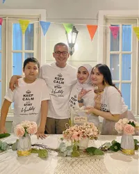 8 Potret Cantik Maureen Anak Natalie Sarah, Baru Rayakan Ultah - Bak Satu Geng Bareng Sang Mama