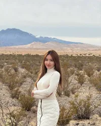 8 Potret Cantik Natasha Wilona Saat Liburan ke California - Utah, Banjir Pujian