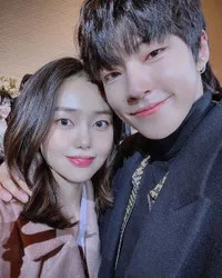8 Potret Cantiknya Yeo Joo Ha, Adik Hwang In Yeop di Drama 'TRUE BEAUTY' yang Memikat Hati