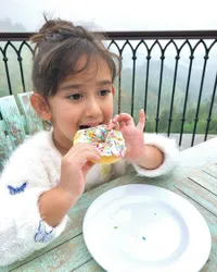 8 Potret Carleteana, Putri Alexandra Gottardo yang Cantik Imut dan Jauh dari Sorotan