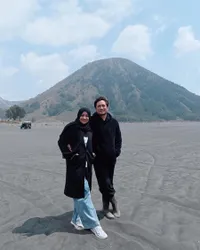 8 Potret Cindy Fatikasari dan Tengku Firmansyah yang Bakal Pindah Permanen ke Kanada - Tahun Ini Lebaran Terakhir di Indonesia